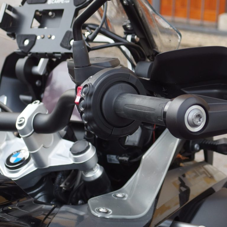 Carpe Iter BMW Wonder Wheel Controller Kit – Hub & 4-Button Remote