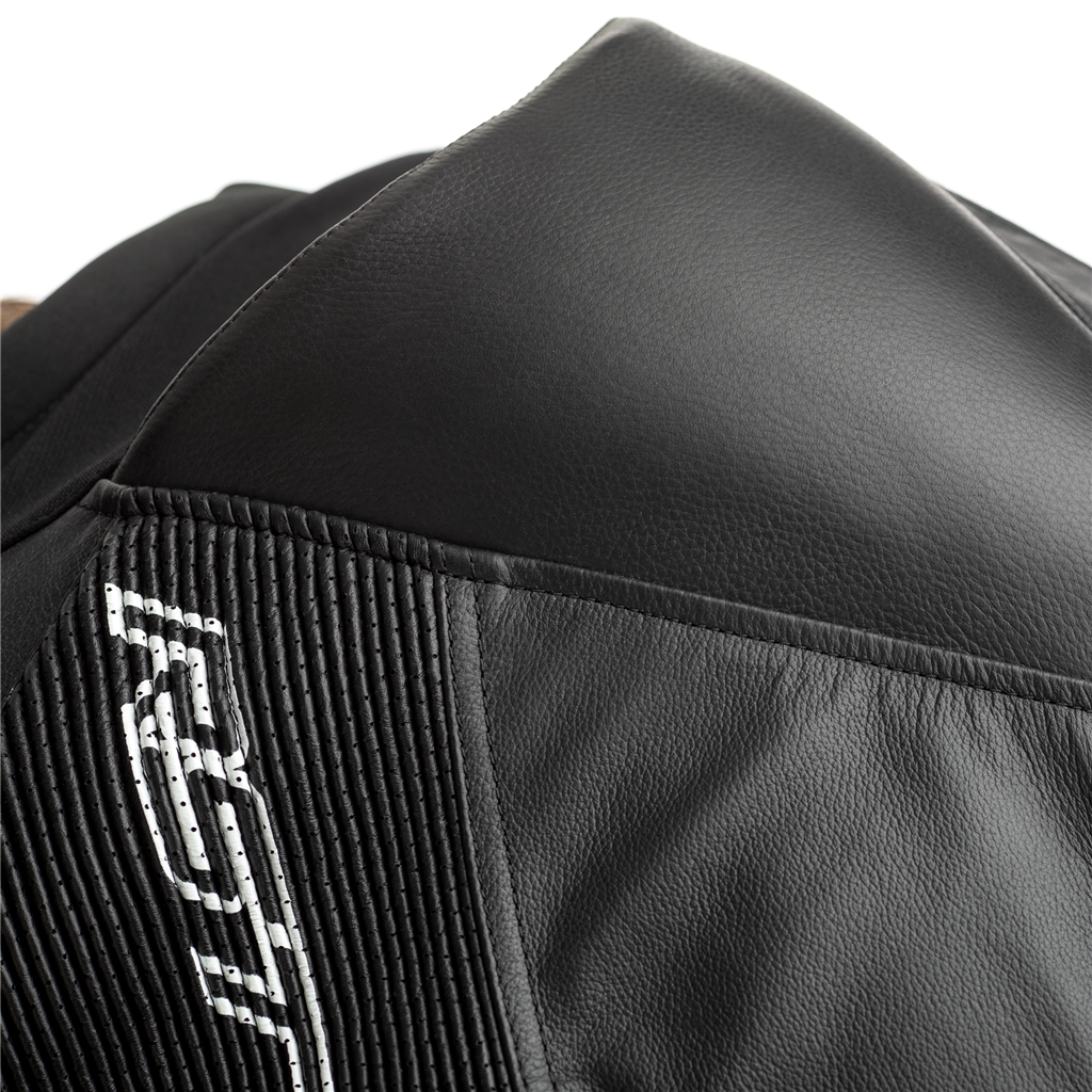V4.1 Evo Kangaroo Airbag Mens Leather Suit - Black / Black