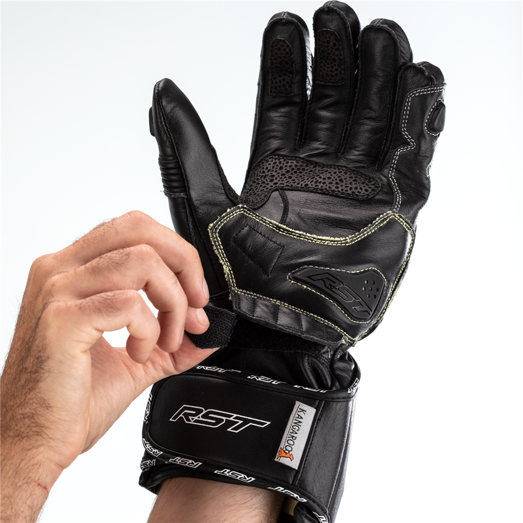Tractech Evo 4 CE Mens Glove - Black / Black / Black