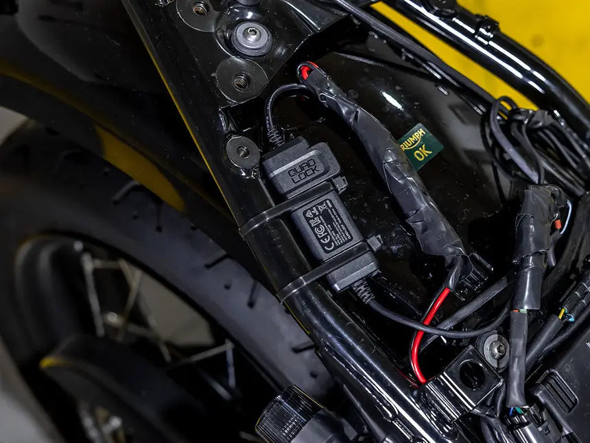 Quad Lock - Motorcycle - Waterproof 12V To USB Smart Adaptor